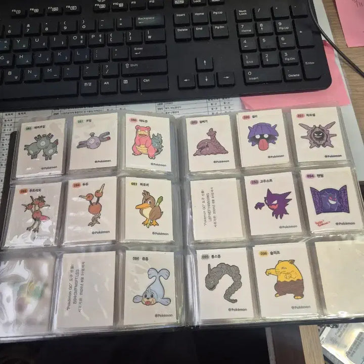 [BUNJANG] Pokemon Stickers Bundle / 포컷몬 띠부씰 대량 팝니다