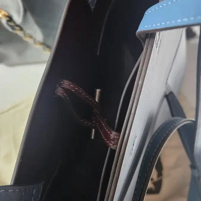 [BUNJANG] Tory Burch Blue Leather Tote Bag / 토리버치 블루 토트백