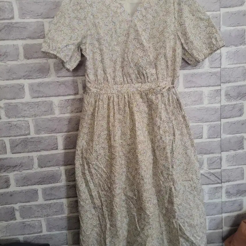 [BUNJANG] Roem Floral Print Volume Long Dress / 로엠 플라워 프린트 볼륨 롱원피스66/알뜰한여우