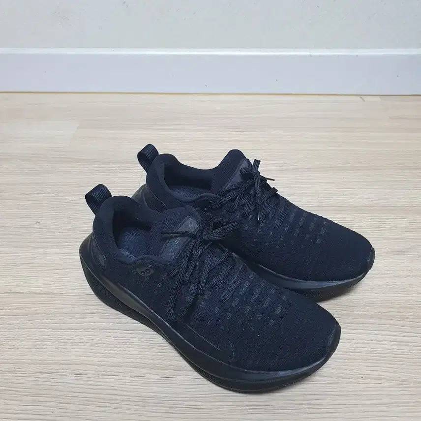 [SOLD OUT] 나이키 인피니티 런 4 러닝화 265