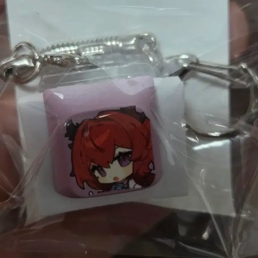 [BUNJANG] Arknights: Endfield Levatein Keycap Keyring (GS25 Collaboration) / 미개봉 명일방주 엔드필드 gs25콜라보 레바테인 키캡키링