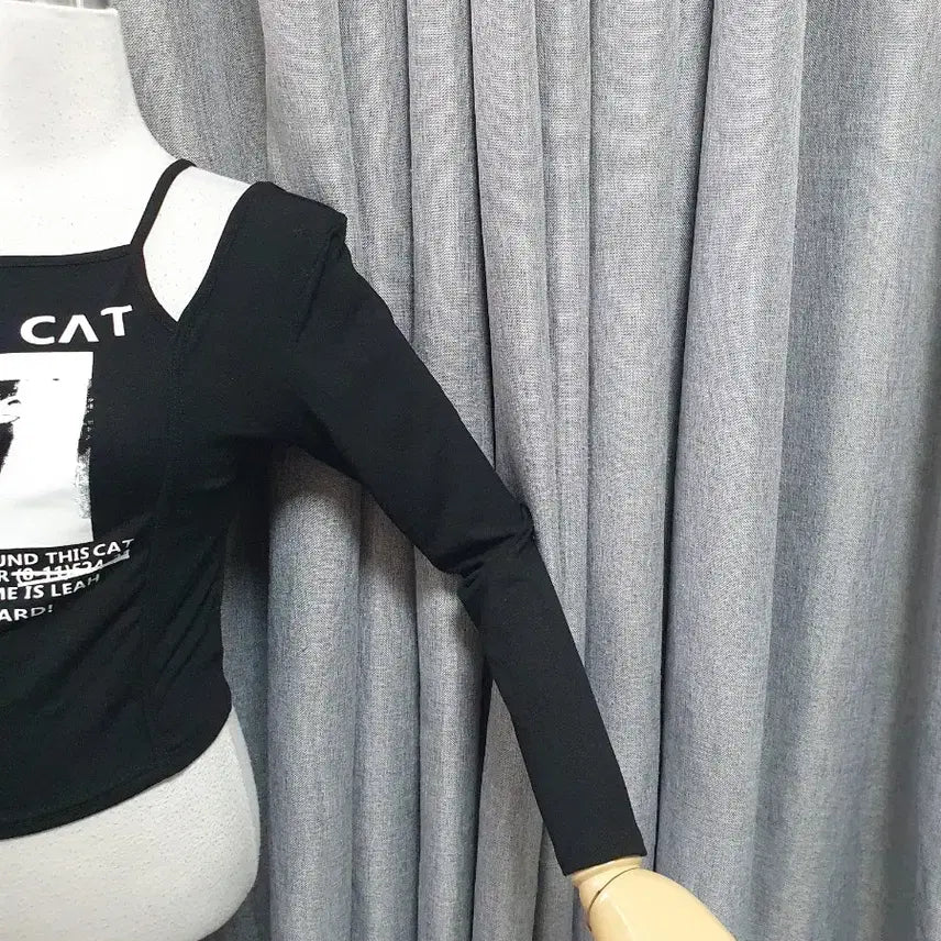 [BUNJANG] LC ST CAT Printing Black Long Sleeve T-Shirt / LC ST CAT 프린팅 블랙 긴팔 티셔츠