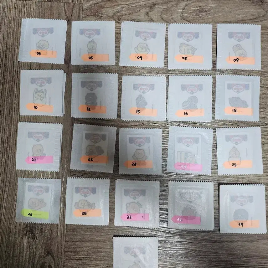[BUNJANG] Mat Sam Choon Chunsiki Star Sweet Ppudding Sticker / 맛삼춘 춘식이 별달콤띠부씰