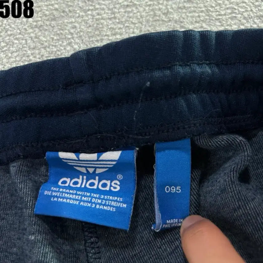 [BUNJANG] Adidas 3-Stripes Training Pants Navy / 아디다스 삼선 트레이닝 바지 네이비 95