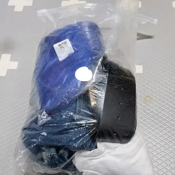 [BUNJANG] Project Sekai Kirizani Haruka PE Uniform Cosplay (Size M) / 프세카 프로세카 모모점 키리타니 하루카 티셔츠 체대 버전 코스프레 판매