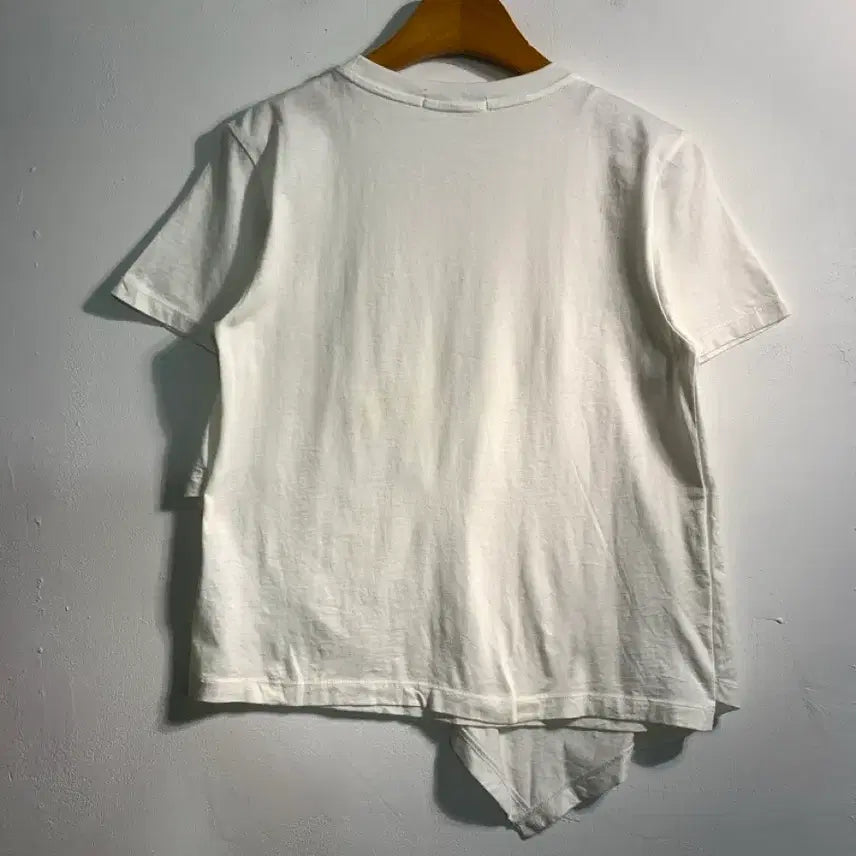 [BUNJANG] Uniqlo x JW Anderson T-Shirt - Size S / 만원샵) uniqlo 유니클로 jw앤더슨 티셔츠 S C392