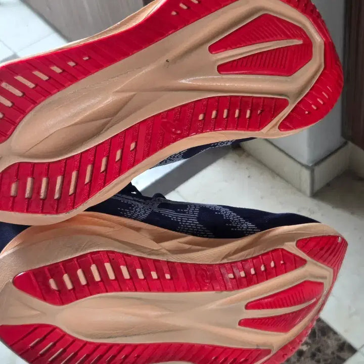[BUNJANG] ASICS NovaBlast 5 Wide 285 Running Shoes / 아식스 노바블라스트5 285 와이드