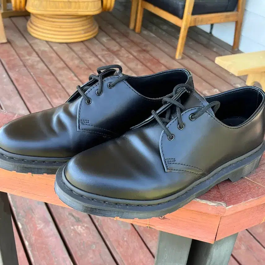[BUNJANG] Dr. Martens 1461 Mono Black Shoes UK 8 / 닥터마틴 1461 모노 블랙 UK8