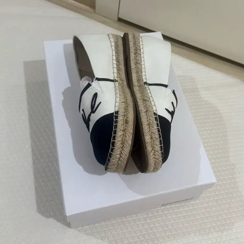 [BUNJANG] Karl Lagerfeld Espadrille Slip-On Shoes / 칼 라거펠트 에스파드류 슬립온 슈즈 240