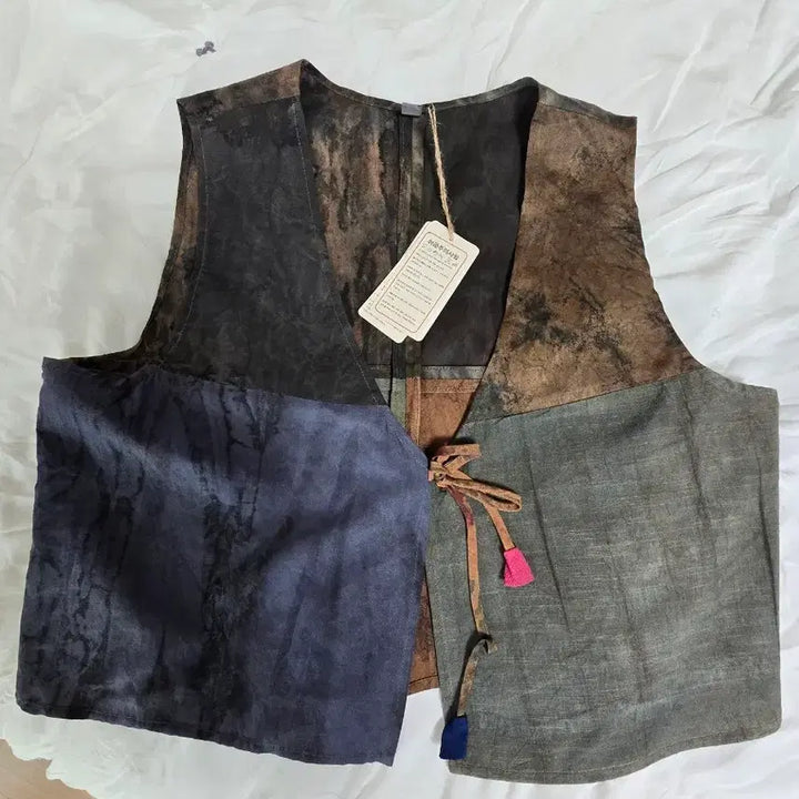 [BUNJANG] Handmade Natural Dye Vest / 천연염색 조끼 / 감성 한 벌 / 고급 수작업