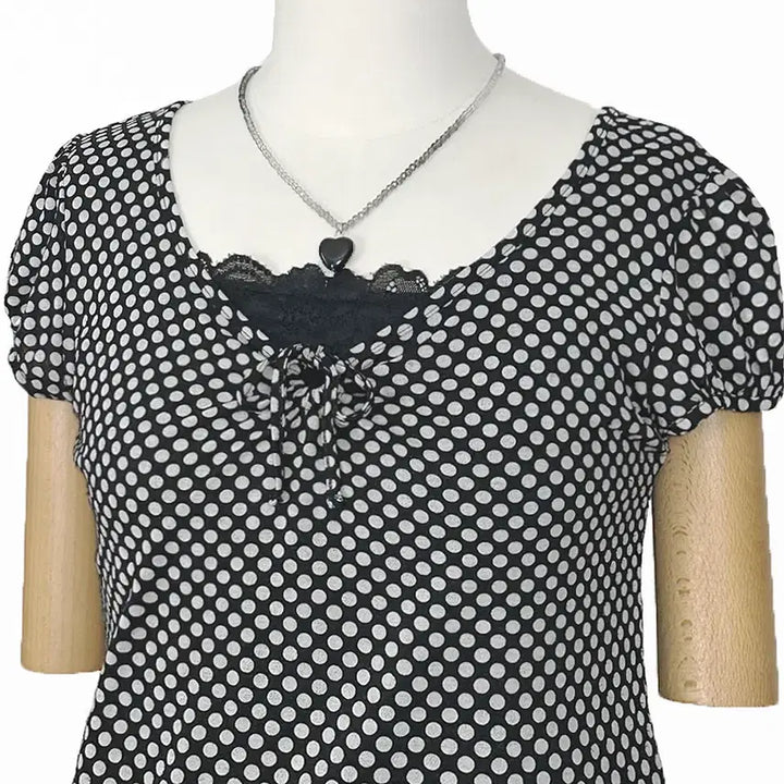 [BUNJANG] Vintage Black Polka Dot Cap Sleeve T-Shirt with Shirring Ribbon / 일본빈티지 도트땡땡이 셔링리본 캡소매반팔티블랙 모리걸하구미룩갸루y2k히피