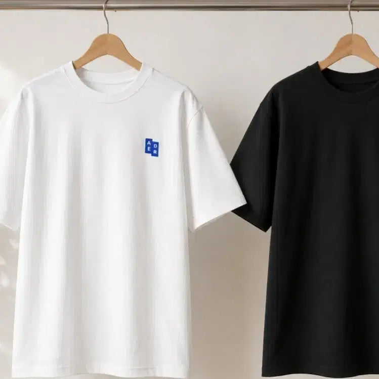 [BUNJANG] Ader Error Unisex Short Sleeve T-Shirt White/Black / 아더에러  반팔 티셔츠 화이트/블랙. S~xl 남녀공용