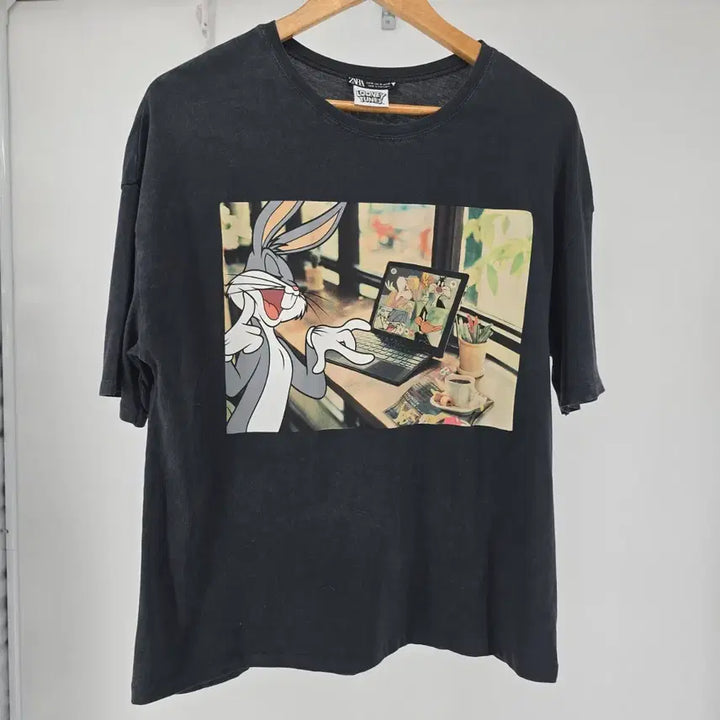 [BUNJANG] Zara x Looney Tunes Bugs Bunny Oversized T-Shirt / ZARA LOONEY TUNES 오버핏 반팔 티셔츠