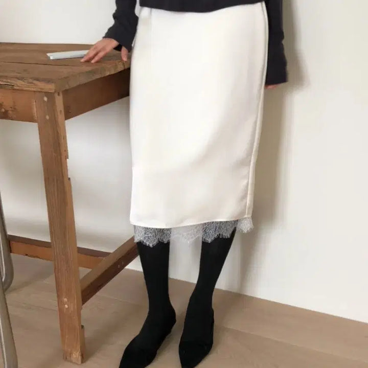 [BUNJANG] Founders Cardiff Satin Skirt Cream M / Founders 파운더스 카디프 새틴 스커트 크림 M