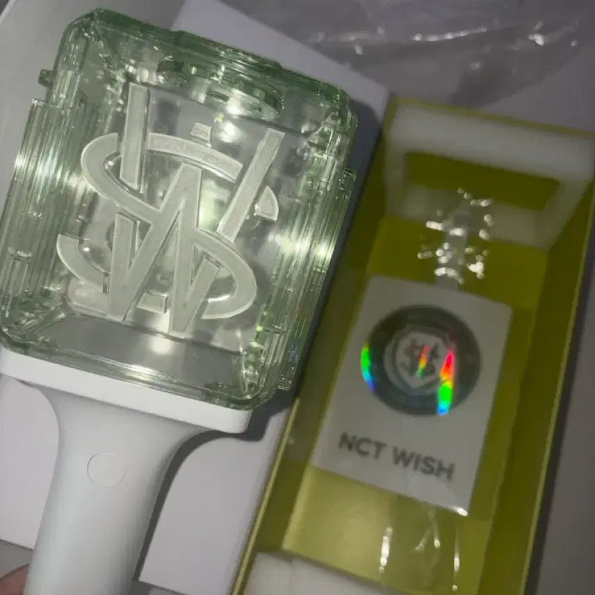 [BUNJANG] NCT WISH Official Light Stick / nct wish 위시 믐뭔봉 응원봉