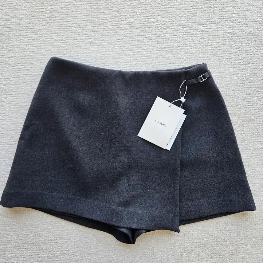 [BUNJANG] Lookast Wrap Skirt Shorts / Lookast 랩 스커트 반바지