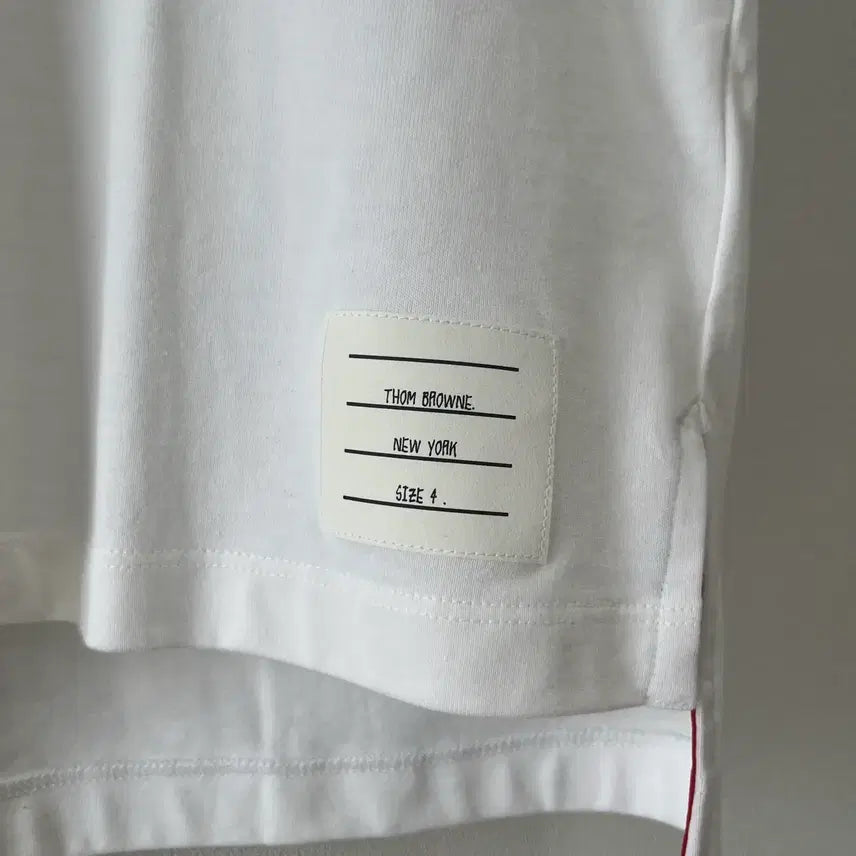 [BUNJANG] Thom Browne RWB Stripe Short Sleeve T-Shirt White Size 4 / [미시착새상품/4]톰브라운 RWB 스트라이프 반팔 티셔츠 3