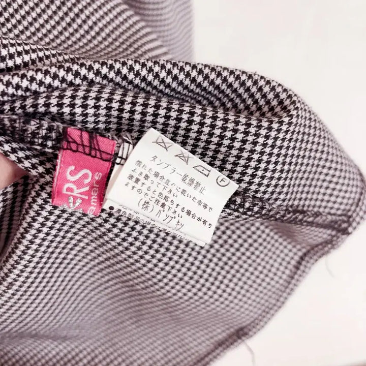 [BUNJANG] Mars Gingham Check Choker Off-Shoulder Blouse Knit / 마즈 Mars 깅엄체크 초커 오프숄더 블라우스 니트 지뢰계 치도리
