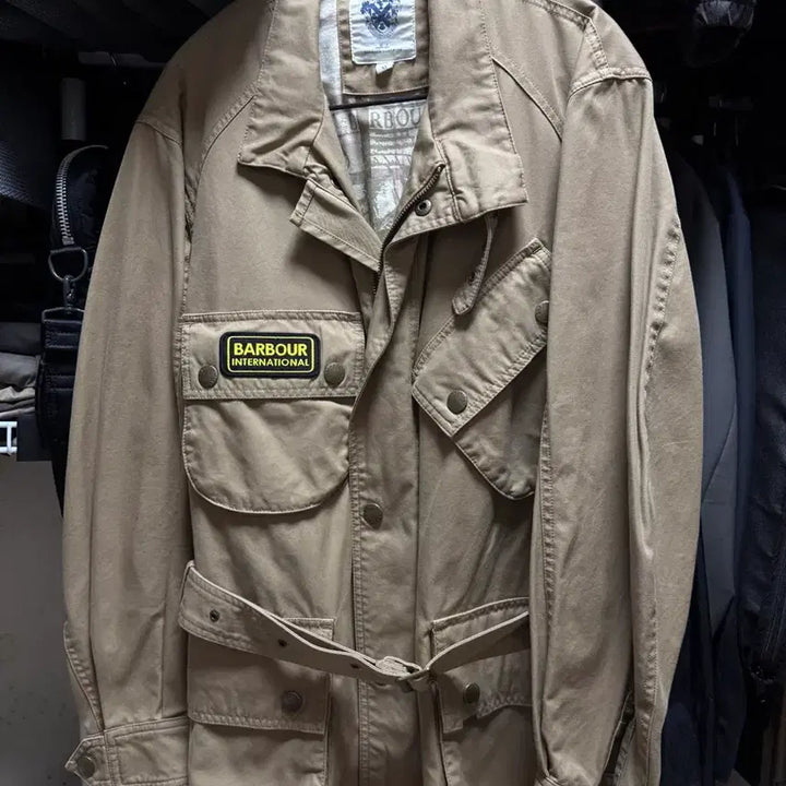 [BUNJANG] Barbour International A7 Waxed Jacket / 바버 별주 인터네셔널 A7 베이지 논왁스