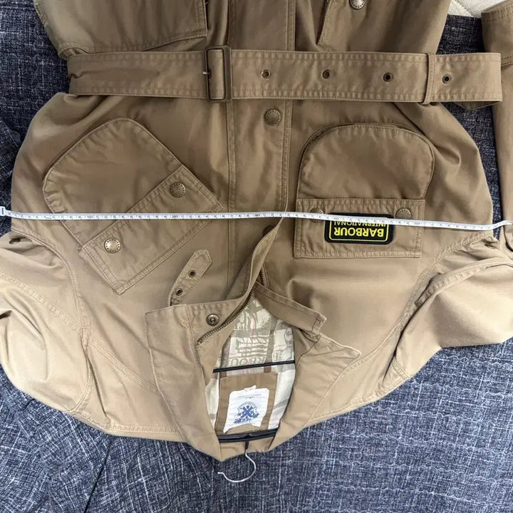 [BUNJANG] Barbour International A7 Waxed Jacket / 바버 별주 인터네셔널 A7 베이지 논왁스
