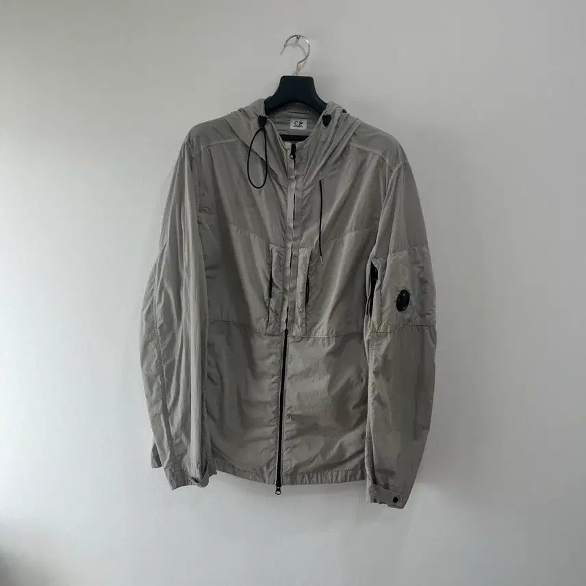 [BUNJANG] CP Company Chrome R Lens Windbreaker XL / [XL]CP컴퍼니 크롬 R 렌즈 바람막이