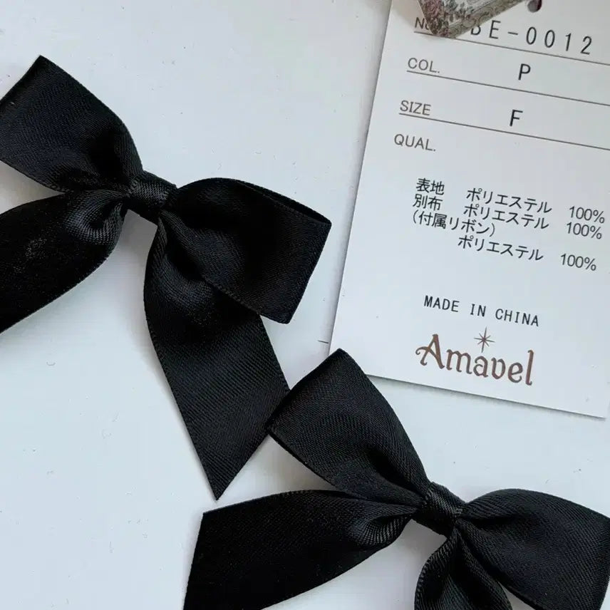 [BUNJANG] Amabel Black &amp; White Lace Ribbon Blouse / 아마벨 검흰 레이스 리본 블라우스 (새 상품)