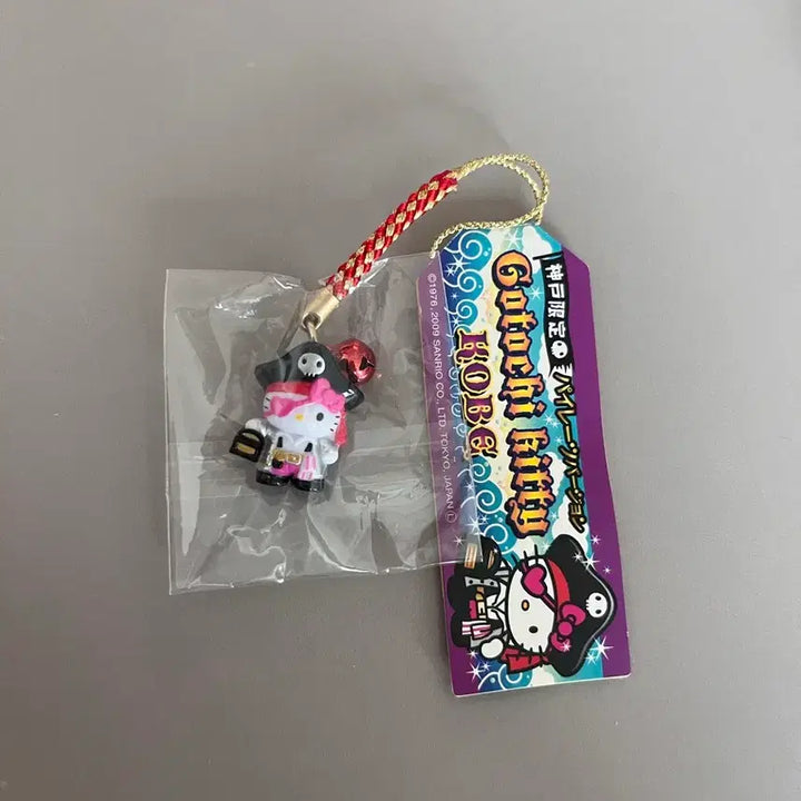 [BUNJANG] Hello Kitty Pirate Strap (Sealed) / (미개봉) 키티스트랩 해적
