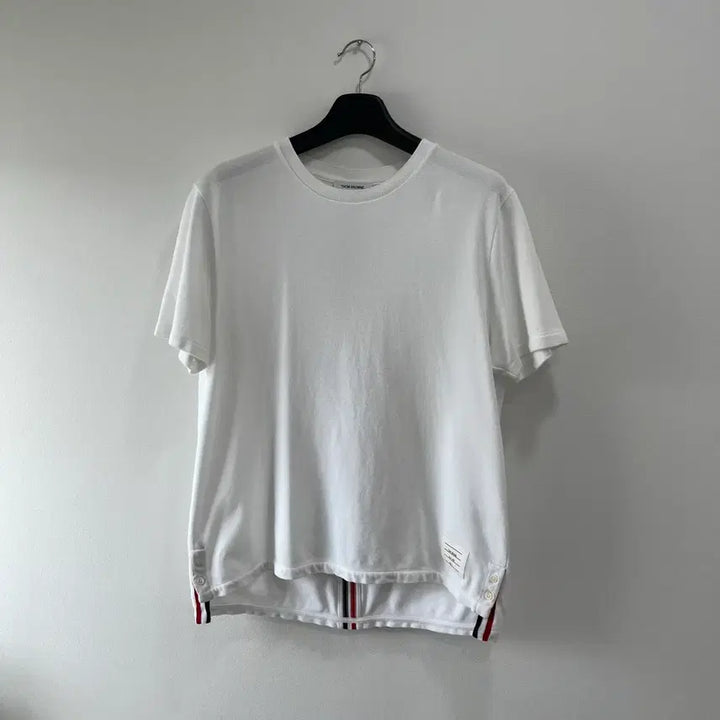 [BUNJANG] Thom Browne Back Tricolor Stripe Short Sleeve T-Shirt White / [4]톰브라운 백삼선 반팔 화이트