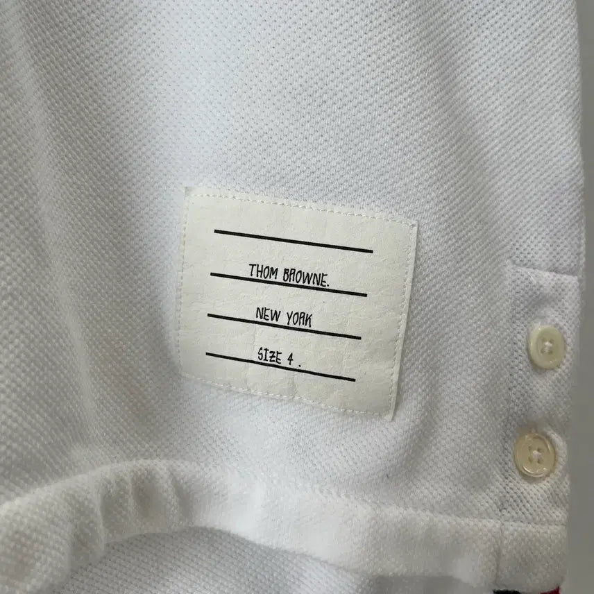 [BUNJANG] Thom Browne Back Tricolor Stripe Short Sleeve T-Shirt White / [4]톰브라운 백삼선 반팔 화이트