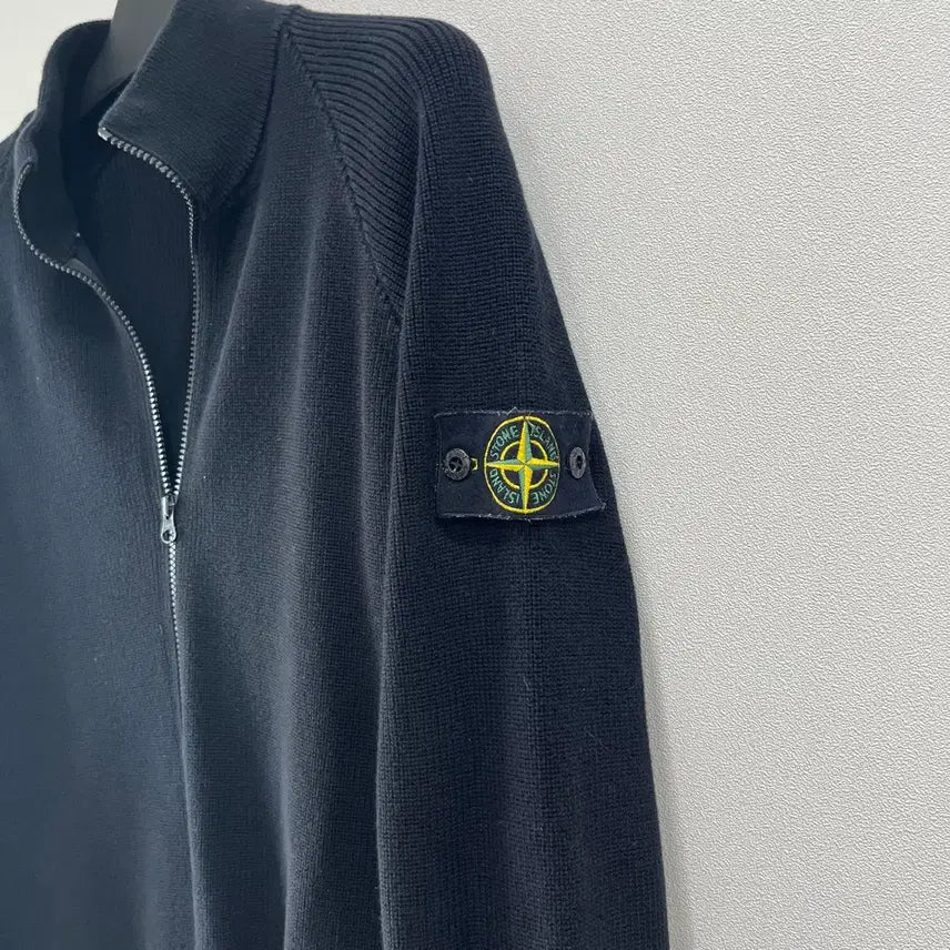 [BUNJANG] Stone Island Knit Zip-Up Black XL / [XL/신형택]스톤아일랜드 니트 집업 블랙