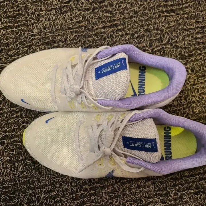 [BUNJANG] Nike Quest Running Shoes / 나이키 운동화 퀘스트 런닝화, 조깅화 235