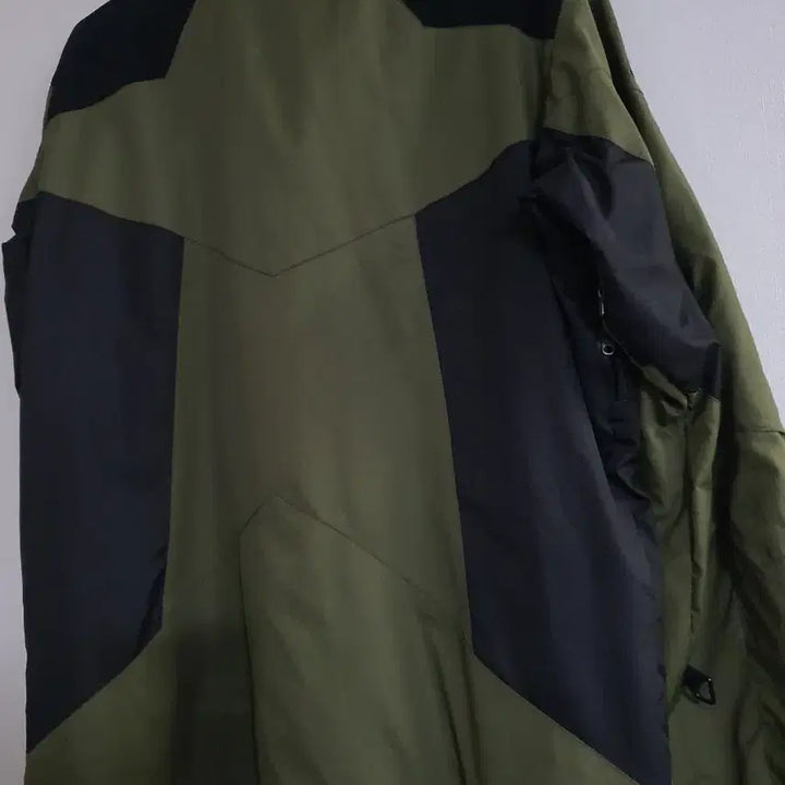 [BUNJANG] KOLON SPORT Gore-Tex Windbreaker XL / 코오롱스포츠 고어텍스 바람막이 XL