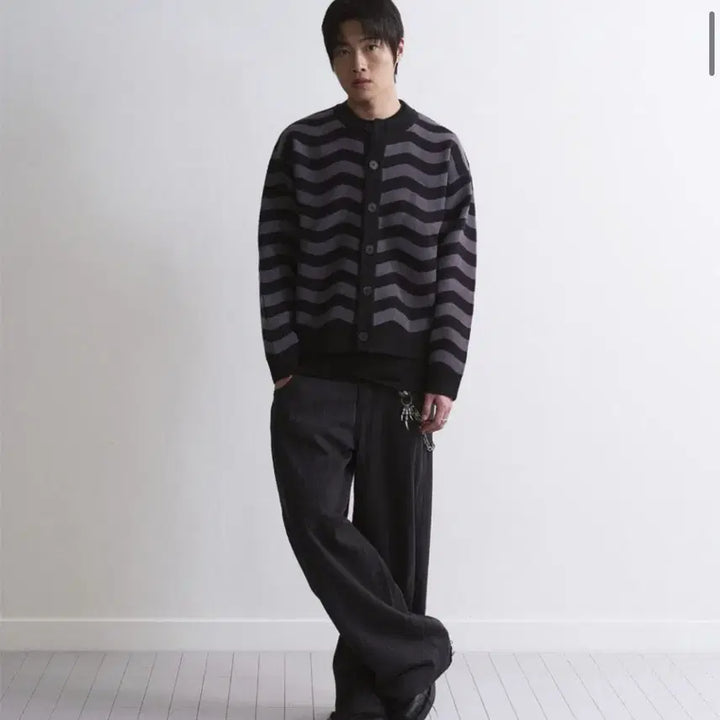 [BUNJANG] Untitled Seoul Stripe Wave Knit Cardigan Black / 원가8만) M 무신사 언타이틀 서울 스트라이프 웨이브 니트 가디건 블랙