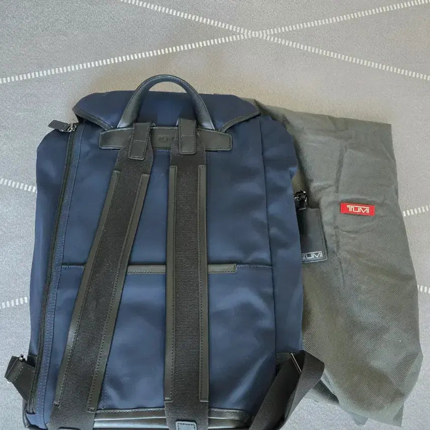 [BUNJANG] TUMI Harrison Randall Rucksack Backpack Navy Matte / TUMI 투미 네이비 백팩 가방
