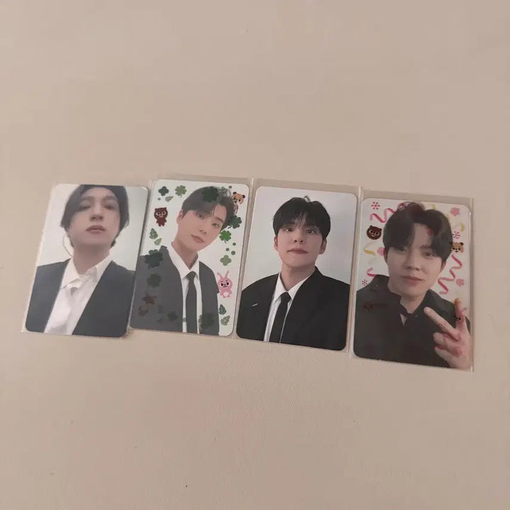 [BUNJANG] Day6 Concert Welcome to the Show Bundle Set Photocard / 데이식스 콘서트 포카 일괄 판매