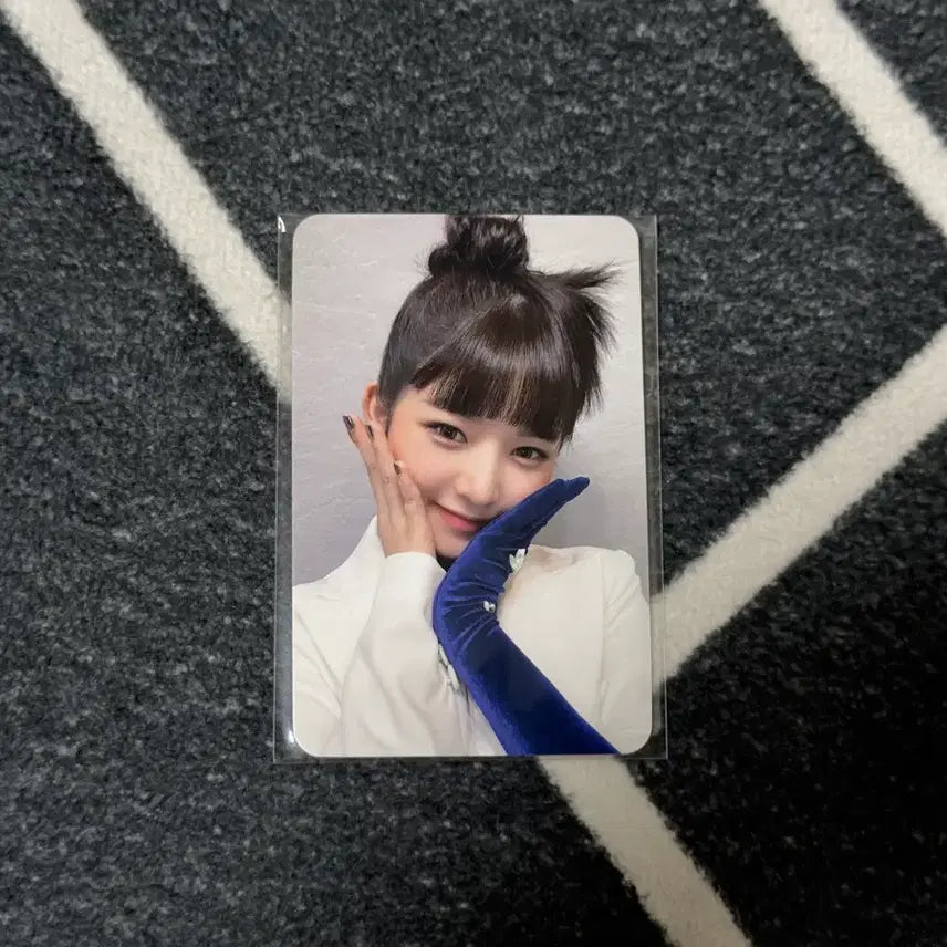 [BUNJANG] IVE Rei Eleven Mamotte Photocard (POB) / ive 아이브 레이 포카 일레븐 마뮤테 미공포 포카