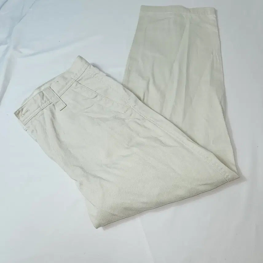 [BUNJANG] Uniqlo U Wide Chino Pants Cream / 유니클로U 와이드 치노팬츠 바지 크림 32