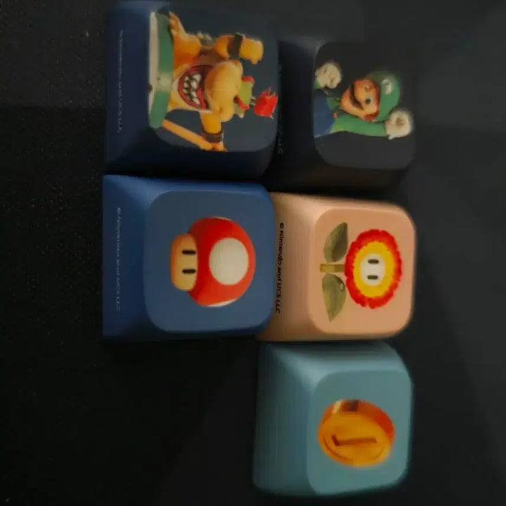 [BUNJANG] Super Mario Keycap Set (Luigi, Coin, Flower, Mushroom) for Sale/Trade / gs슈퍼 마리오 키캡(루이지 코인 쿠파주니어) 판매