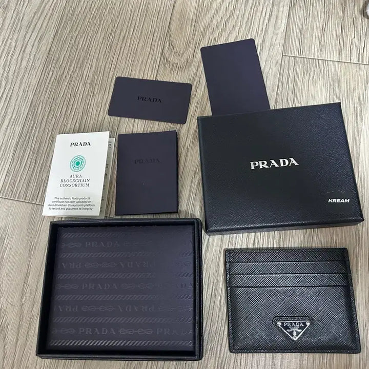 [BUNJANG] Prada Saffiano Card Holder Black / 프라다 사피아노 카드지갑