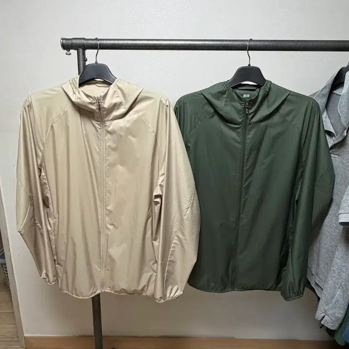[BUNJANG] Uniqlo Pocketable UV Protection Windbreaker XL Green/Beige / 유니클로 포켓터블 UV 바람막이 XL 새상품