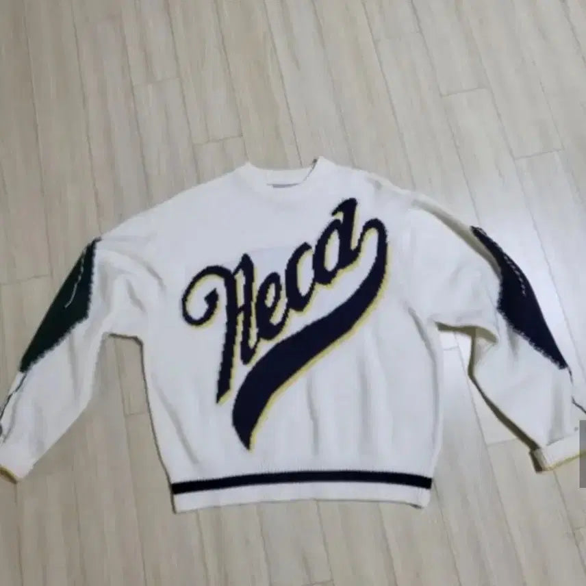 [BUNJANG] Aica White Knit T-Shirt Size S / 에이카화이트 니트티 S사이즈