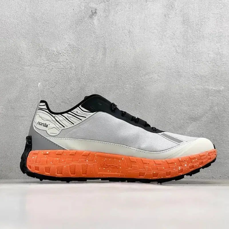 [BUNJANG] NODA 001A Trail Running Shoes White-Orange / 노다 001A 트레일 러닝화 화이트-오렌지