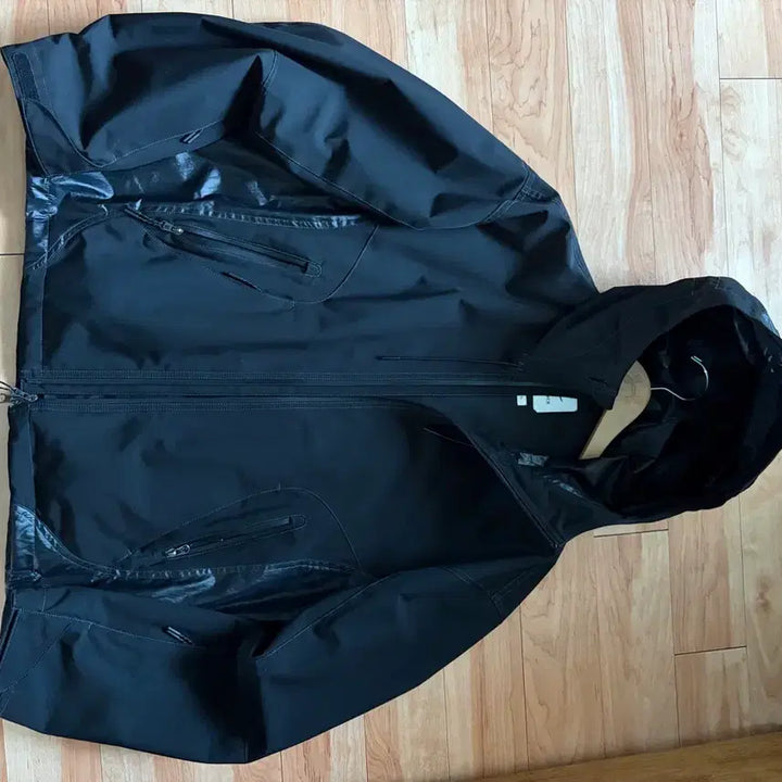 [BUNJANG] Mizuno x Insilence Windbreaker Black M / 미즈노X인사일런스 바람막이 M