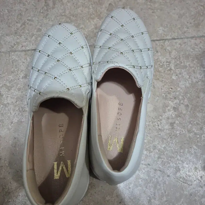 [BUNJANG] Miso-pe White Loafers 250 / 미소페 250 2만원