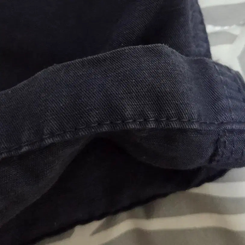[BUNJANG] Drakes Chino Trousers Navy Size 34 / 드레익스 치노