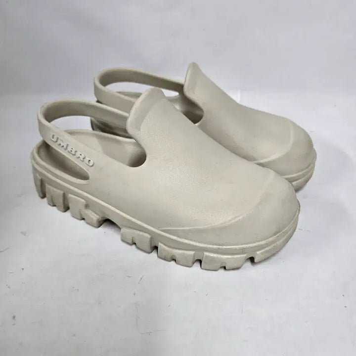 [BUNJANG] Umbro Topy Clog Lightweight Sandals (220mm) / 엄브로 토피 클로그 경량 샌들 220mm