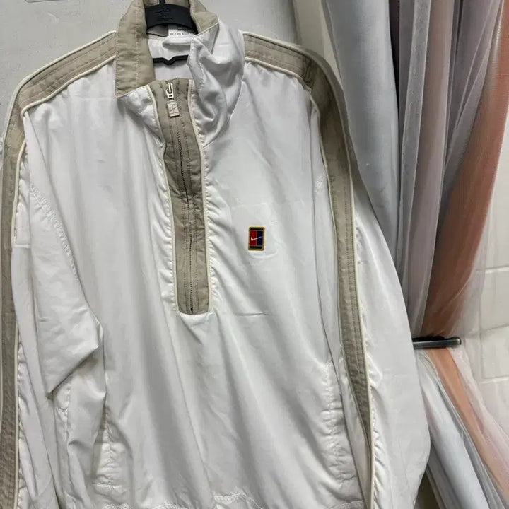 [BUNJANG] Nike Tennis Logo Anorak (Ivory/Beige) L / 나이키 테니스로고 아이보리/베이지 아노락