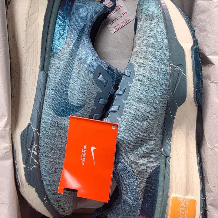 [BUNJANG] Nike ZoomX Invincible Run Flyknit 3 Blue 280mm / 나이키공홈 줌X인빈서블런 플라이니트3블루 280mm풀박스