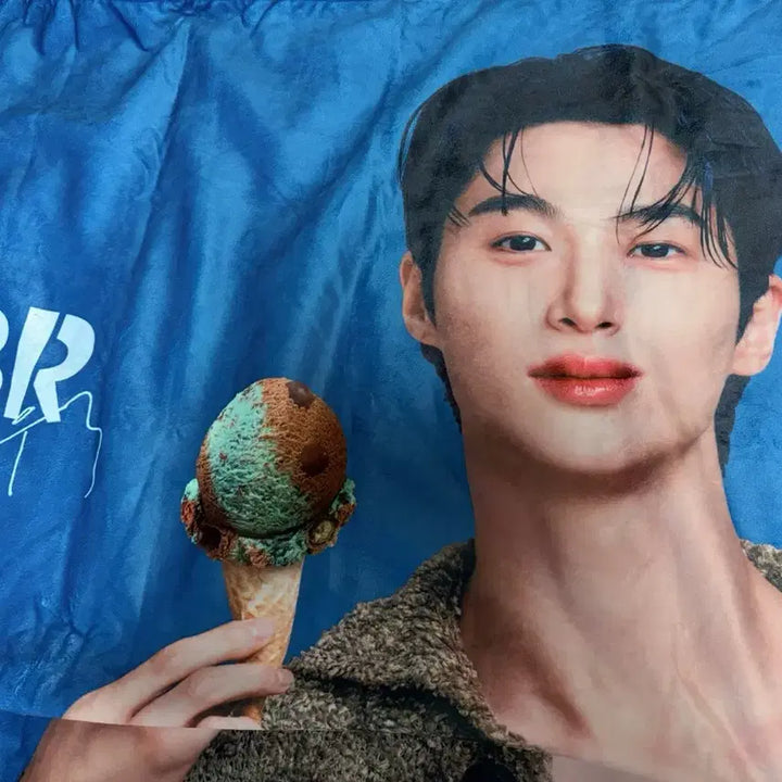 [BUNJANG] Byun Woo Seok "Bae Ra" Collection Blanket / 변우석 배라담요