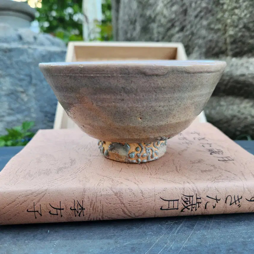 [BUNJANG] Yi Bangja Joseon Dynasty Jeongho Teabowl (I-Gahae Edition) / 1/가해 이방자 정호다완